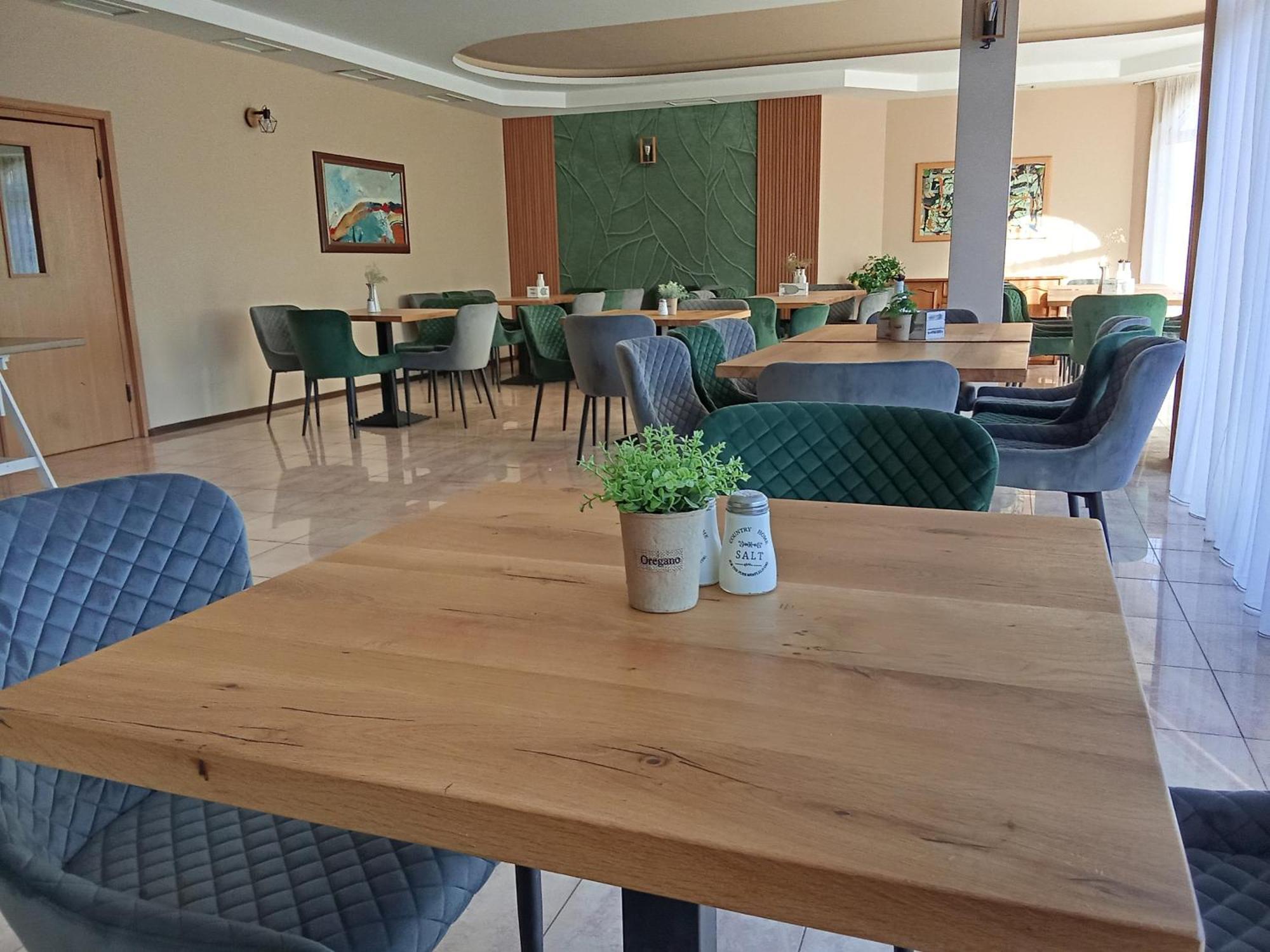 Alekta Hotel Warna Zewnętrze zdjęcie